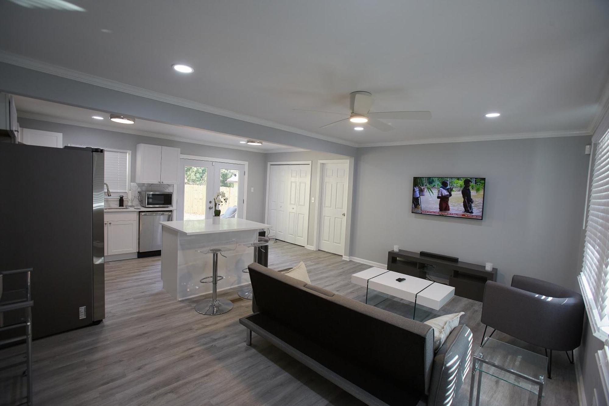 Decatur 2 Bedroom Bliss Modern Comfort エクステリア 写真